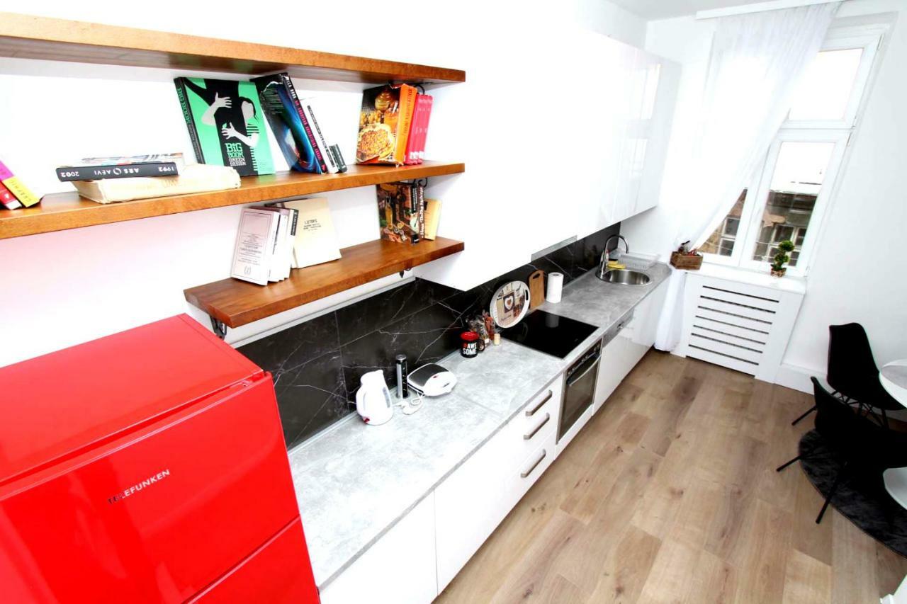 Old Town Luxury Apartments Сараево Екстериор снимка